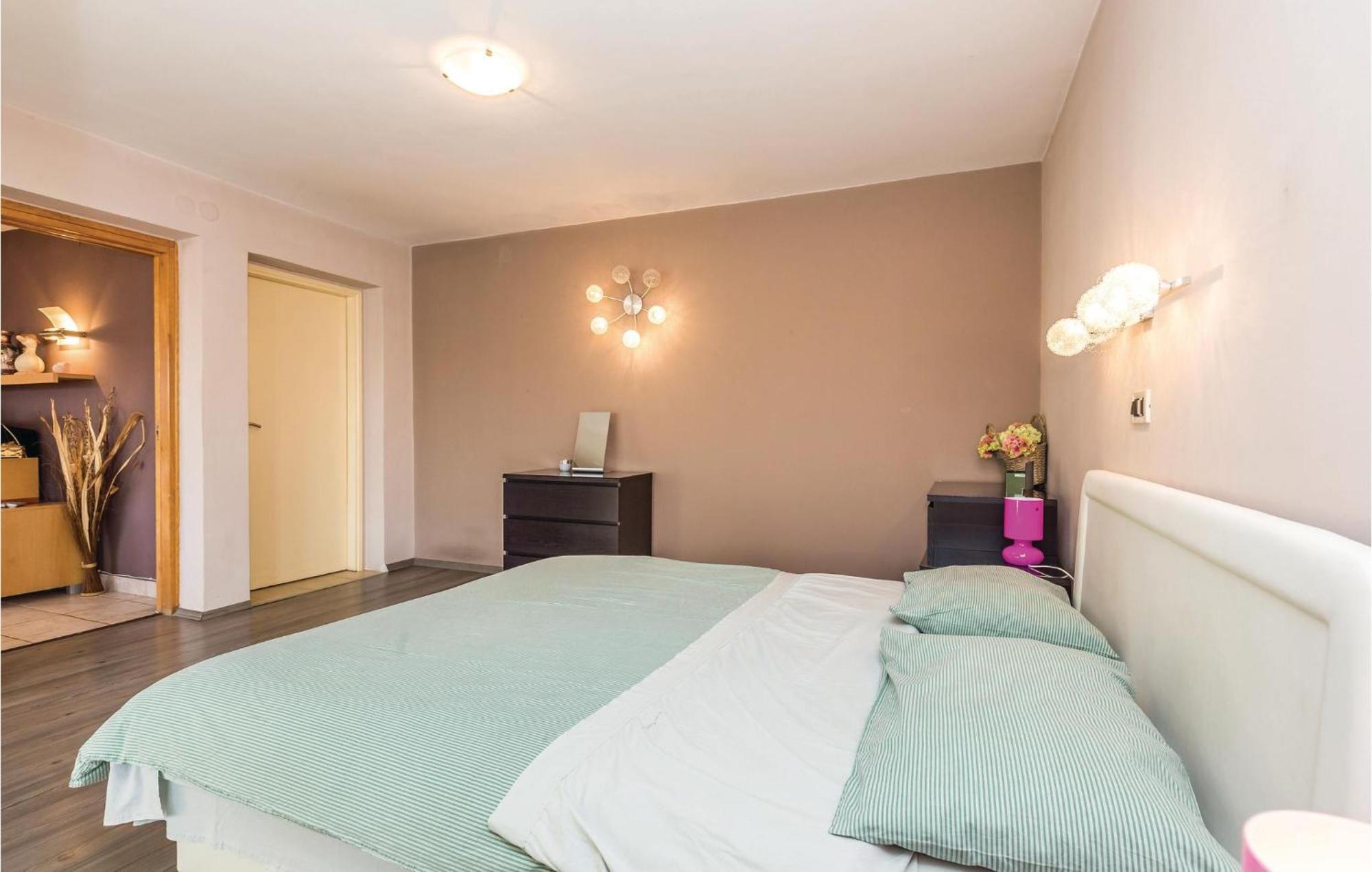 Stunning Apartment In Rijeka With 1 Bedrooms And Wifi Exterior foto