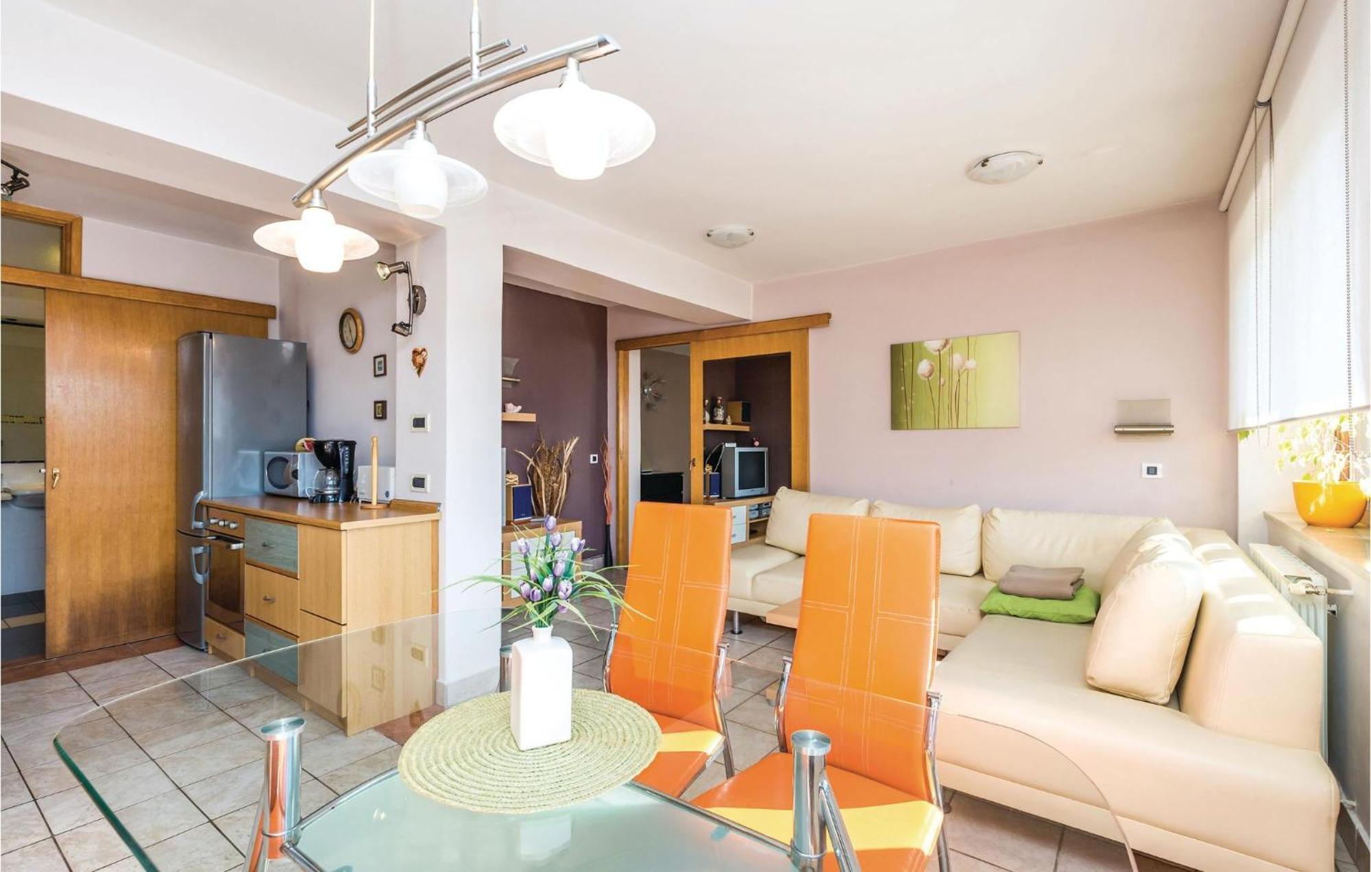 Stunning Apartment In Rijeka With 1 Bedrooms And Wifi Exterior foto